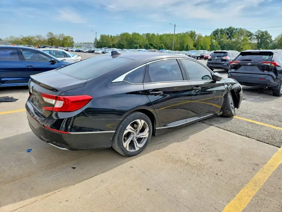 2018 HONDA ACCORD EX  