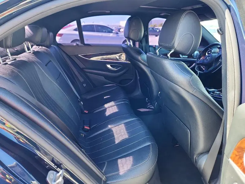 2017 MERCEDES-BENZ E 300 4MATIC  