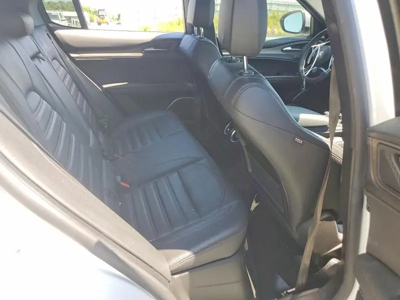 2018 ALFA ROMEO STELVIO TI SPORT  