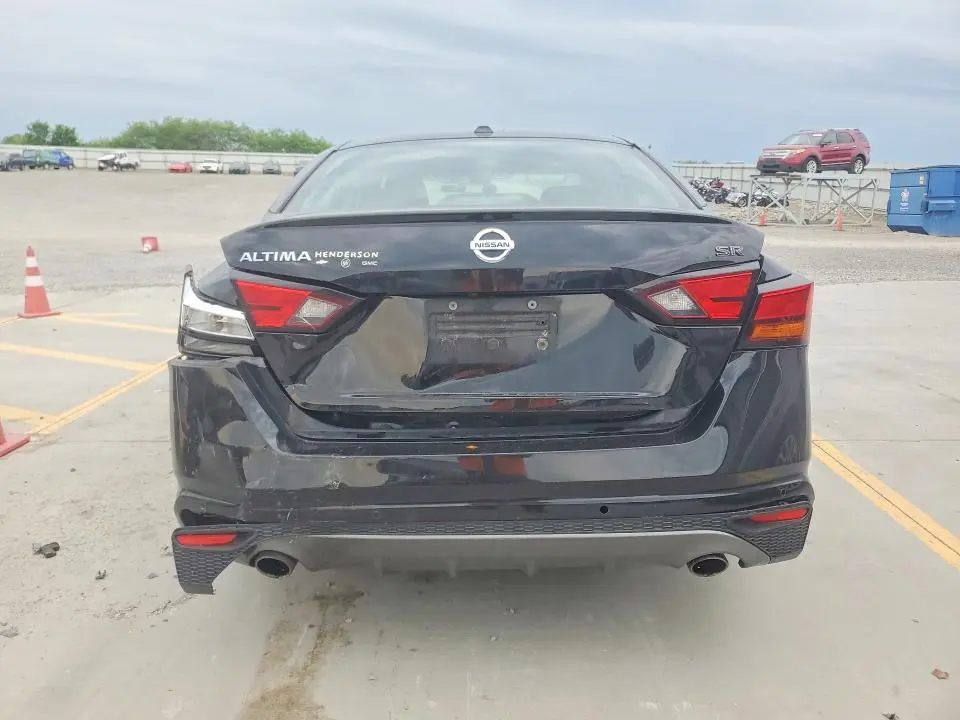 2020 NISSAN ALTIMA SR  