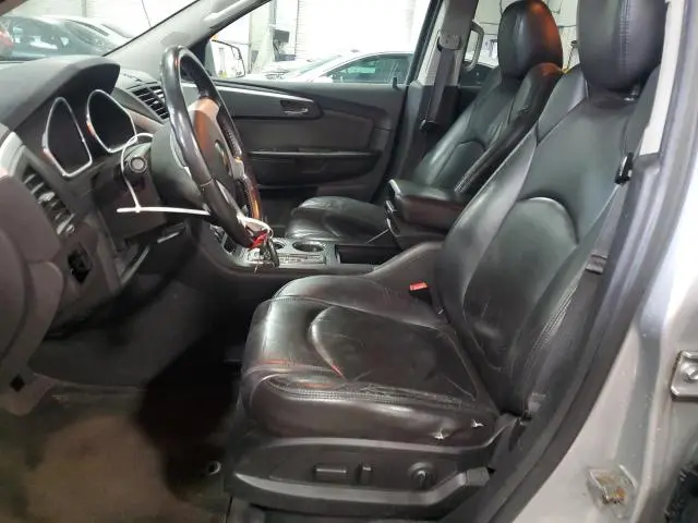 2011 CHEVROLET TRAVERSE LT  