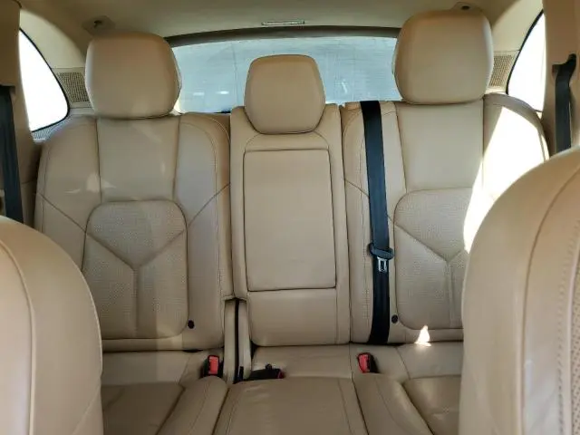 2014 PORSCHE CAYENNE   