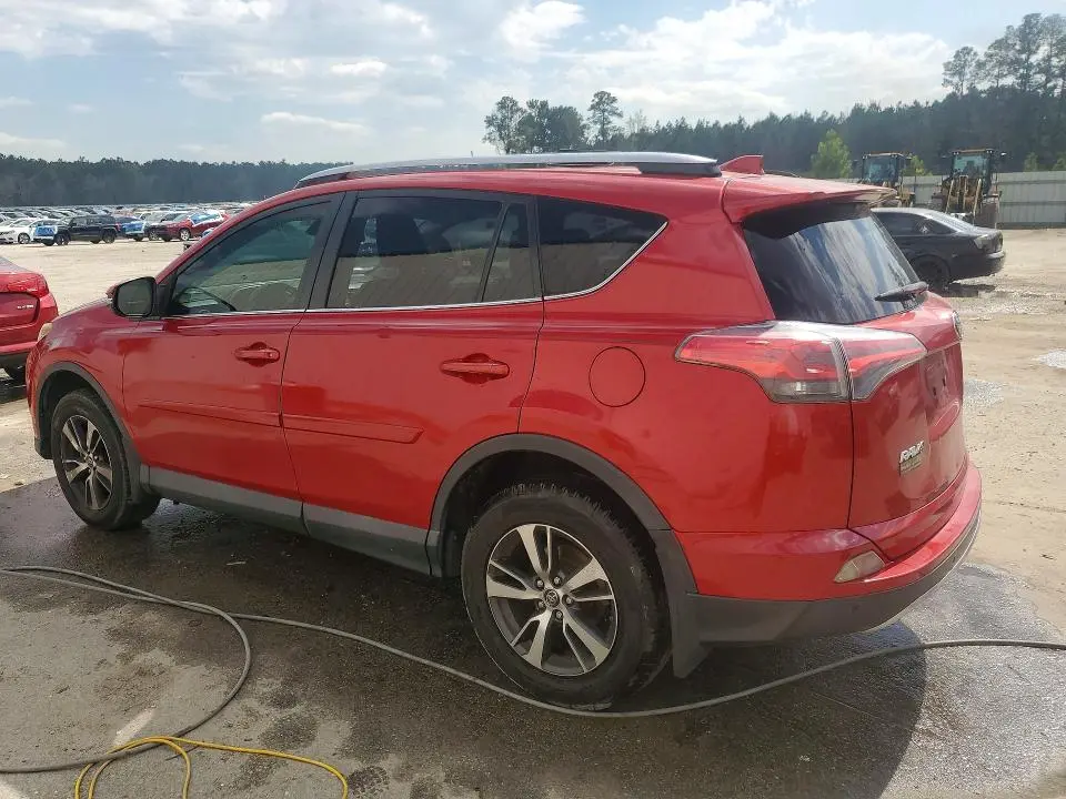 2017 TOYOTA RAV4 XLE  