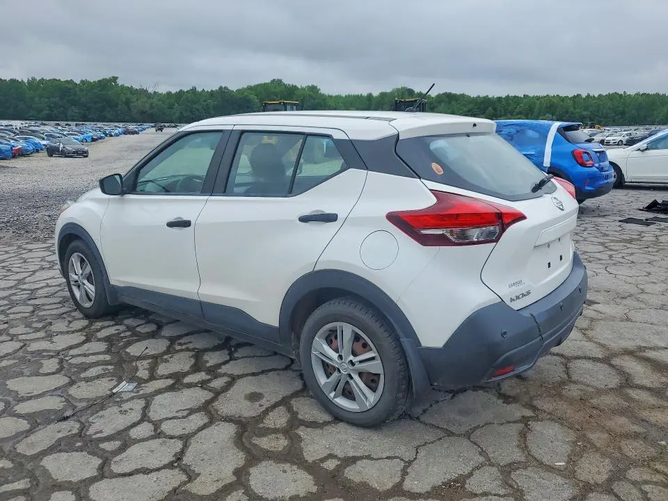 2020 NISSAN KICKS S  