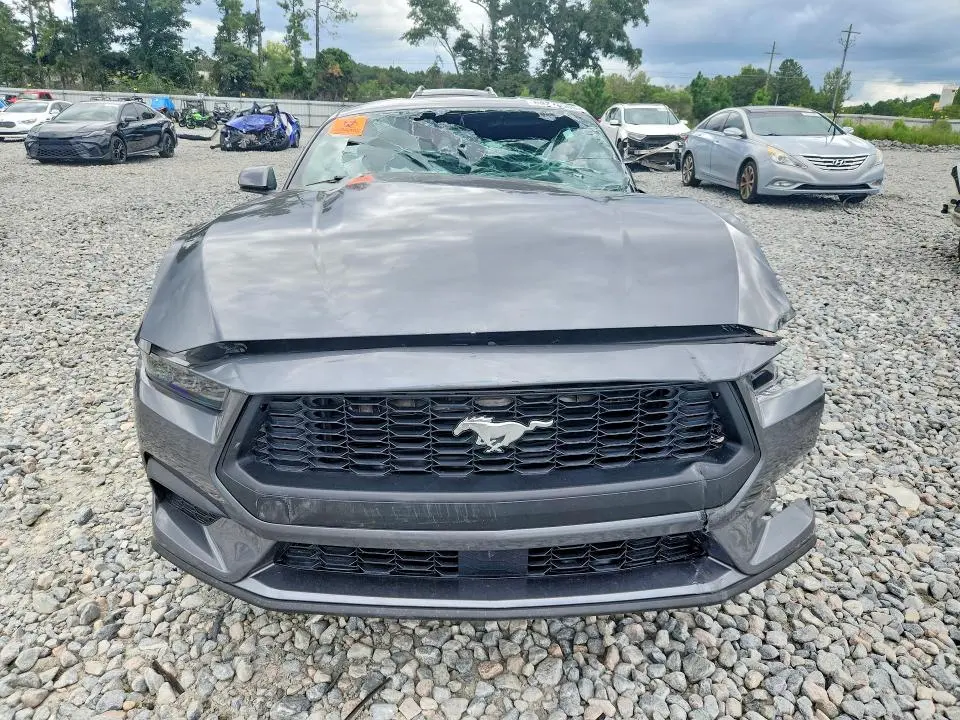 2025 FORD MUSTANG   