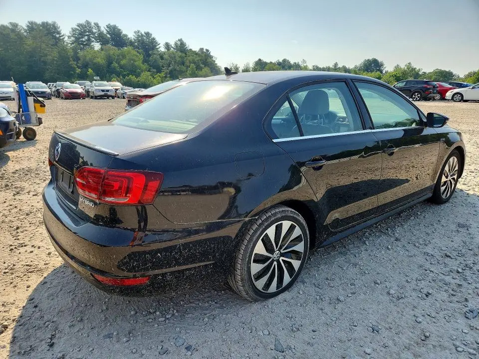 2013 VOLKSWAGEN JETTA HYBRID  