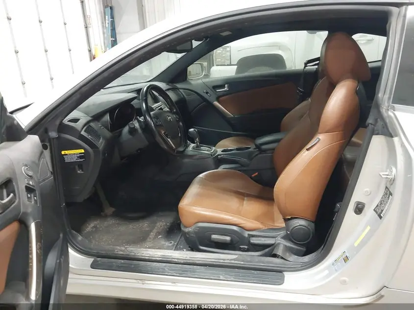 2013 HYUNDAI GENESIS 3.8 GRAND TOURING