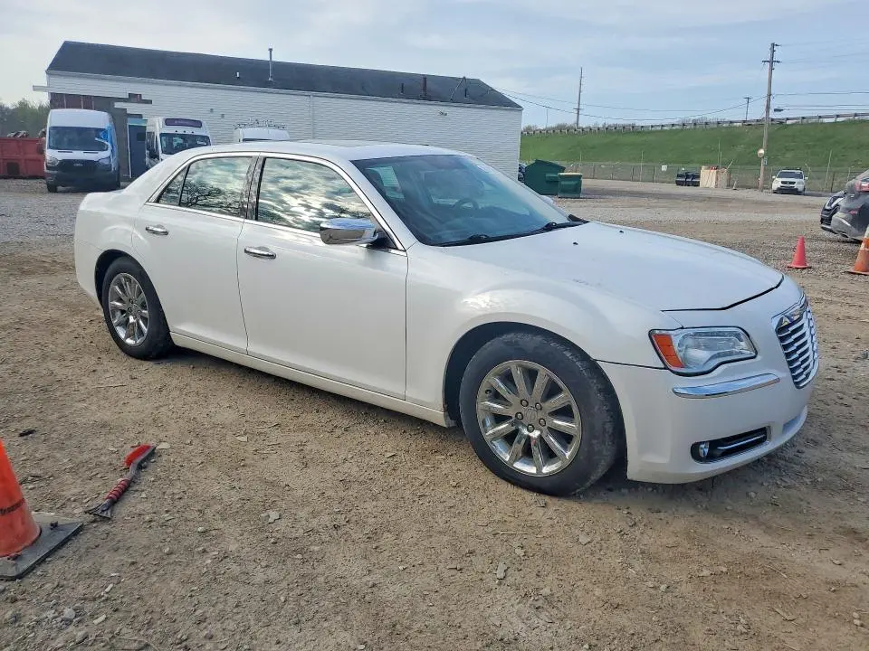 2012 CHRYSLER 300 LIMITED  