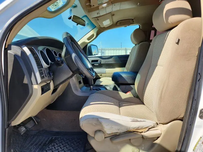 2011 TOYOTA TUNDRA GRADE  