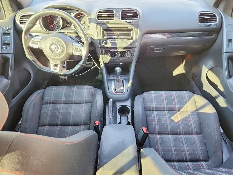 2013 VOLKSWAGEN GTI   