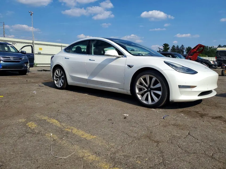 2020 TESLA MODEL 3   