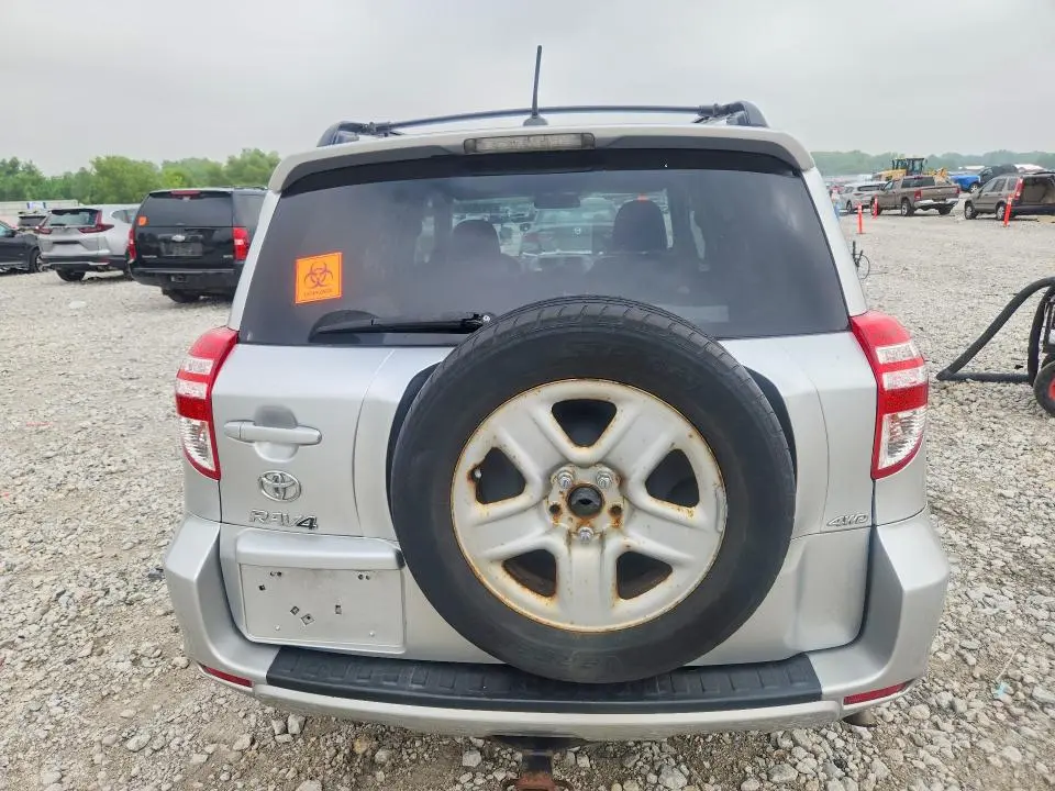 2011 TOYOTA RAV4 BASE  