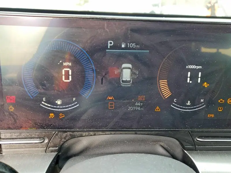 2024 HYUNDAI KONA SEL  