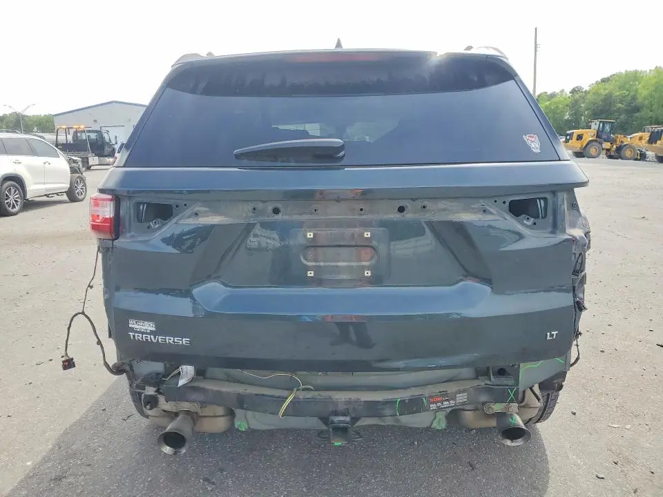 2018 CHEVROLET TRAVERSE LT  
