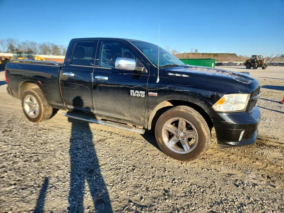 2013 RAM 1500 ST  