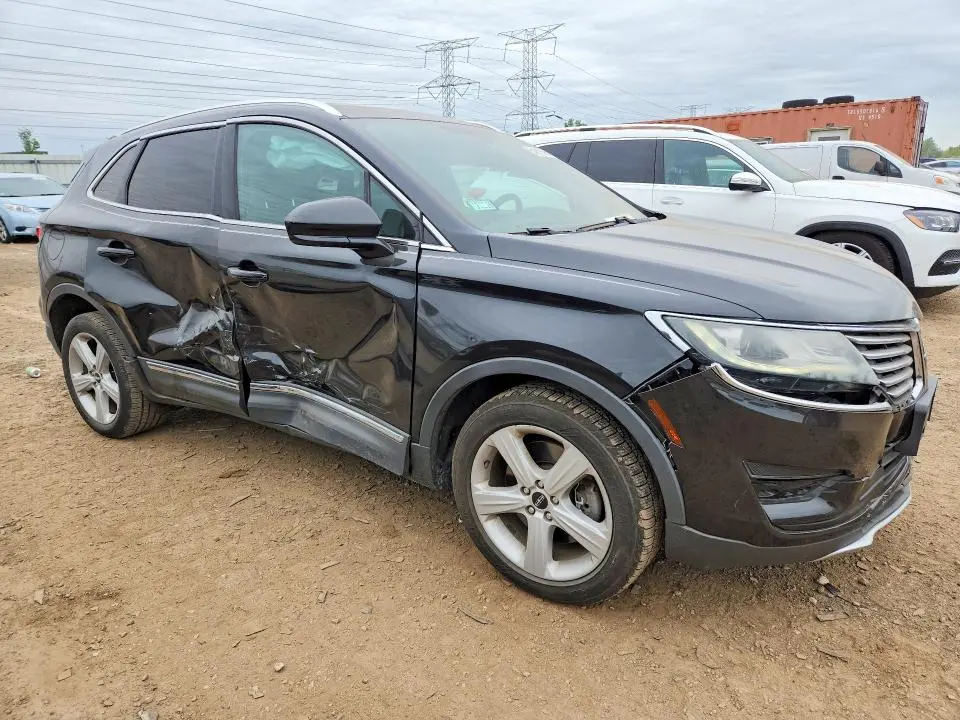 2015 LINCOLN MKC   