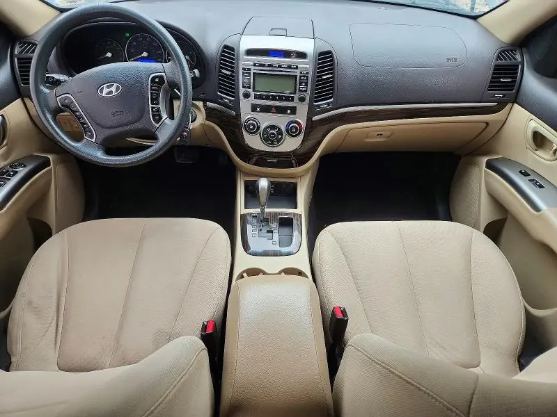 2010 HYUNDAI SANTA FE GLS  
