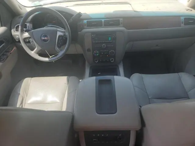 2010 GMC YUKON SLT  
