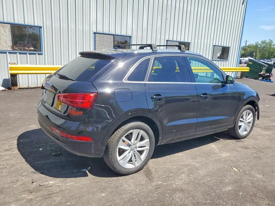 2016 AUDI Q3   