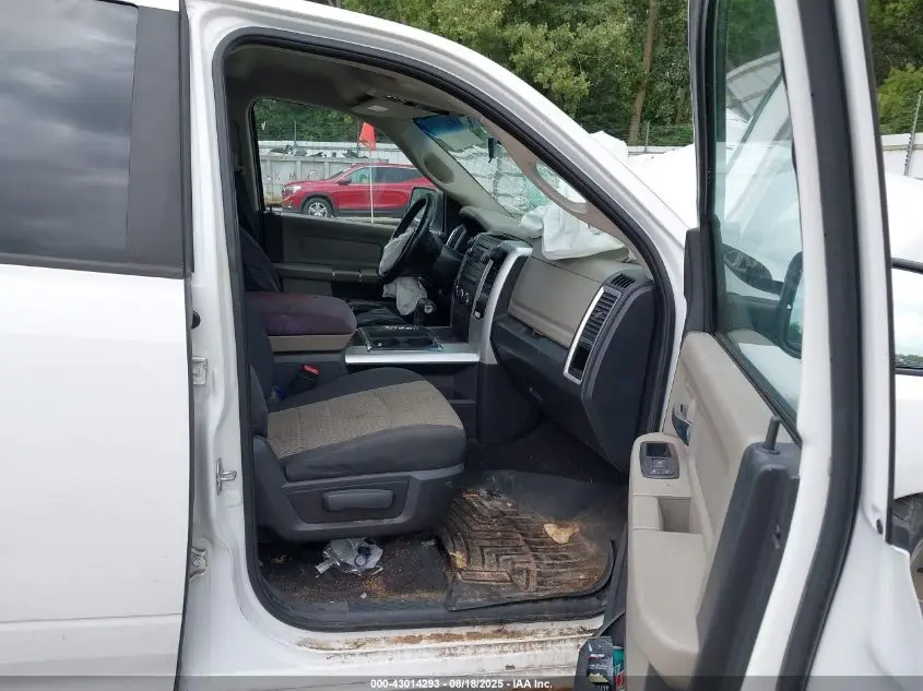2012 RAM 1500 SLT