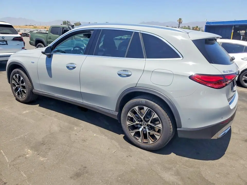 2025 MERCEDES-BENZ GLC 350E  
