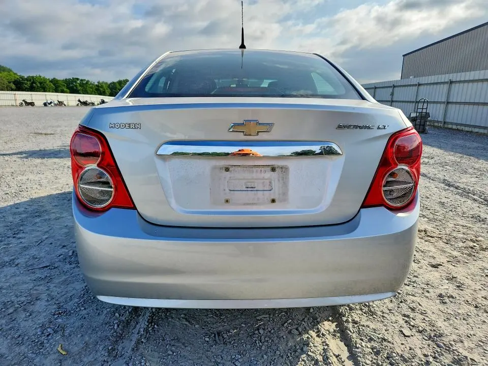 2014 CHEVROLET SONIC LT  
