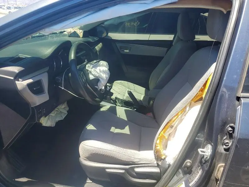 2015 TOYOTA COROLLA LE PLUS  