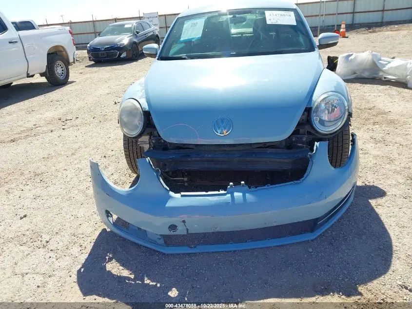 2012 VOLKSWAGEN BEETLE 2.5L
