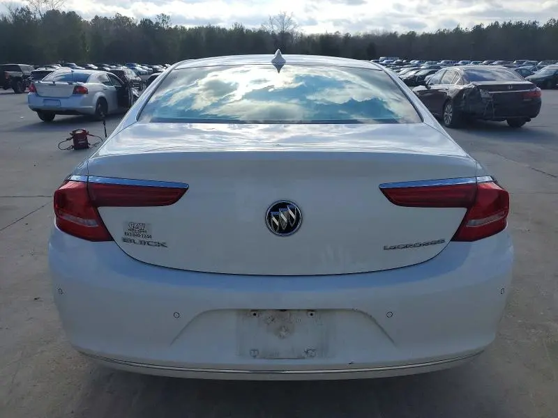 2018 BUICK LACROSSE PREFERRED  