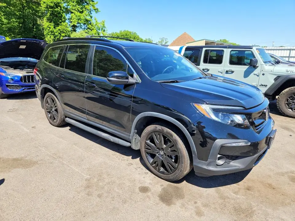 2022 HONDA PILOT SE  