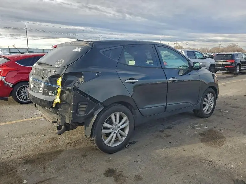 2011 HYUNDAI TUCSON GLS  