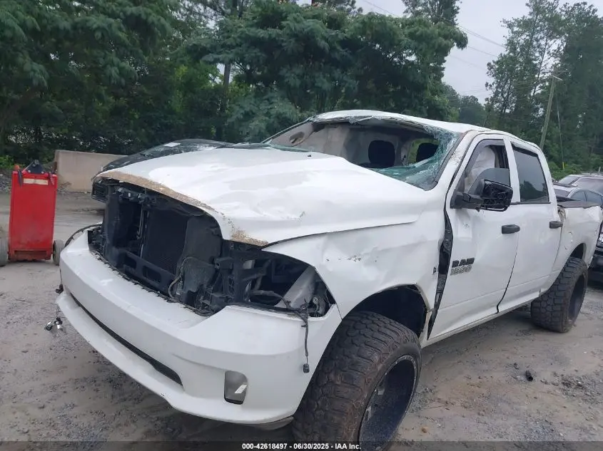 2015 RAM 1500 EXPRESS