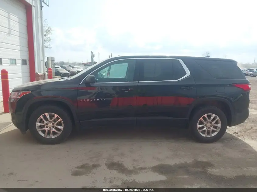 2021 CHEVROLET TRAVERSE AWD LS