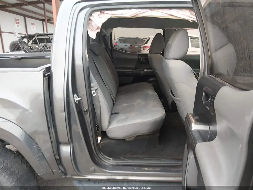 2019 TOYOTA TACOMA SR5 V6