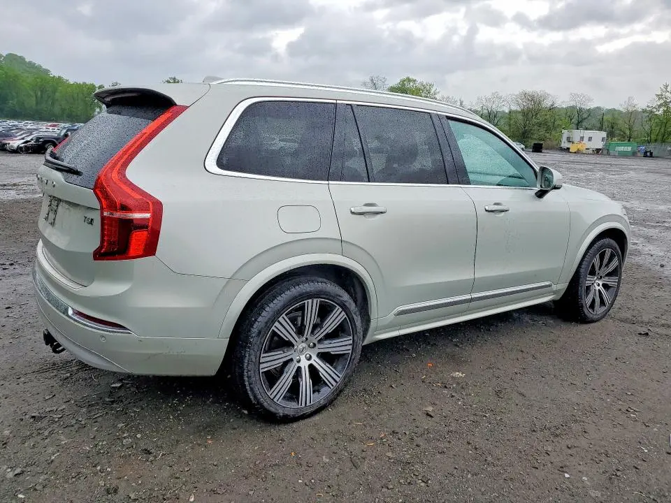2022 VOLVO XC90 T6 INSCRIPTION  
