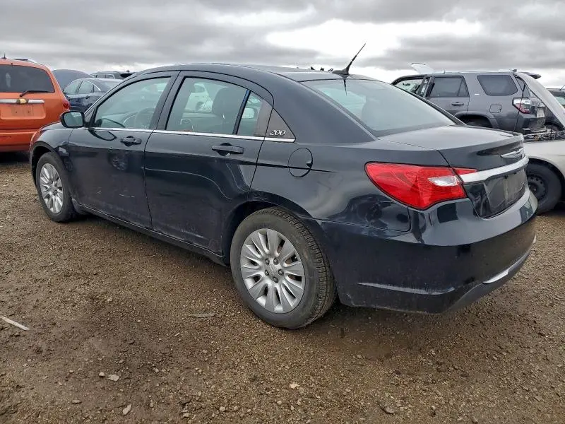 2013 CHRYSLER 200 LX  