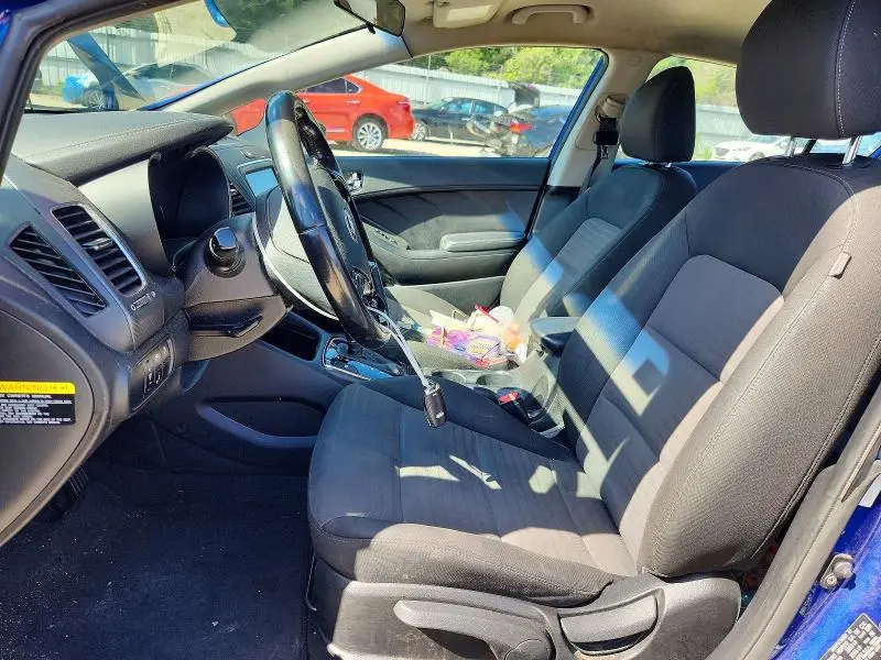 2017 KIA FORTE S  