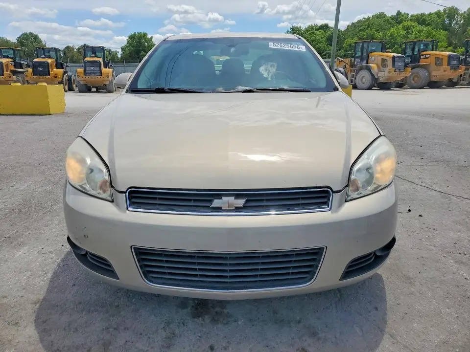 2011 CHEVROLET IMPALA LT  