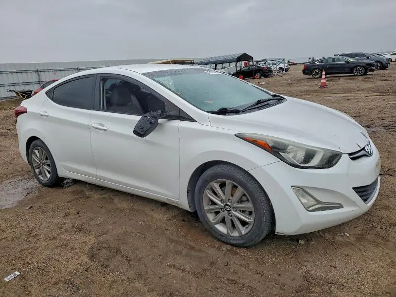 2014 HYUNDAI ELANTRA SE  