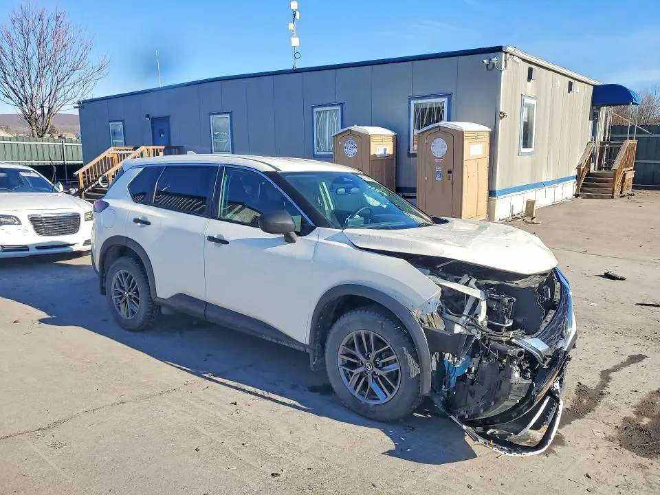 2021 NISSAN ROGUE S  
