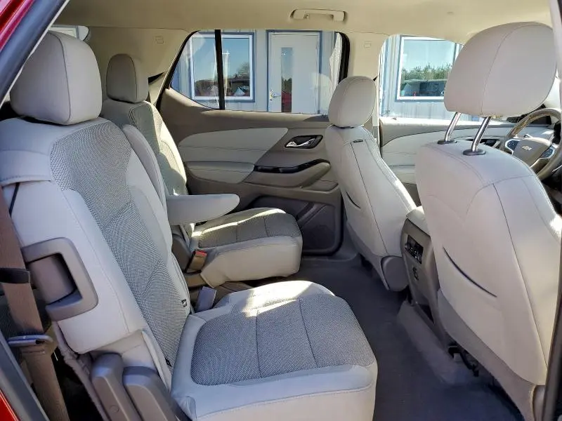 2019 CHEVROLET TRAVERSE LT  