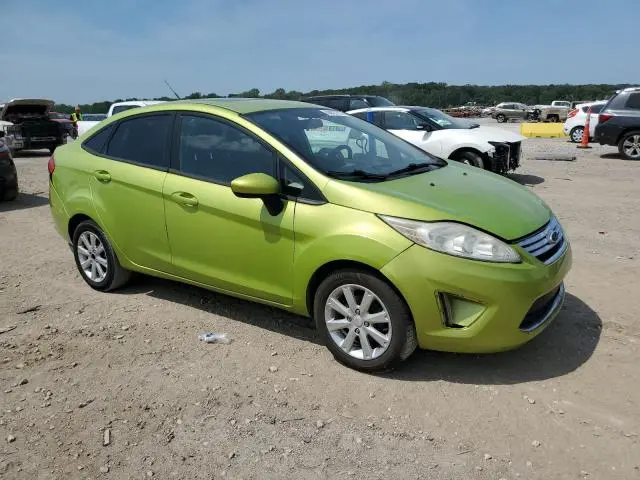 2011 FORD FIESTA SE  