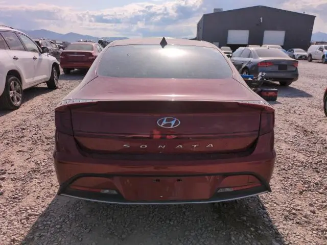 2023 HYUNDAI SONATA SE  