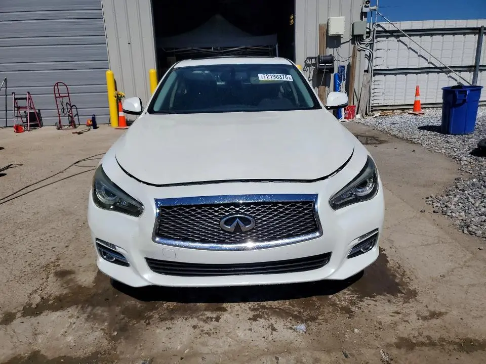 2015 INFINITI Q50 PREMIUM  