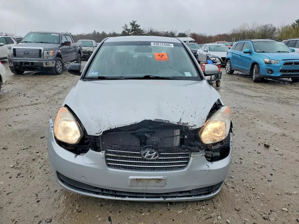 2010 HYUNDAI ACCENT GLS  