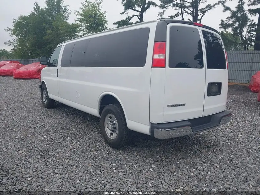 2017 CHEVROLET EXPRESS 3500 LT