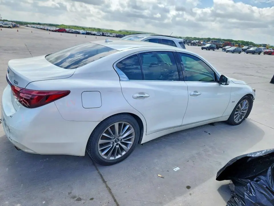 2018 INFINITI Q50 3.0T LUXE  