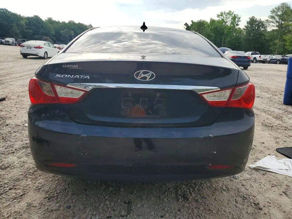 2013 HYUNDAI SONATA SE   
