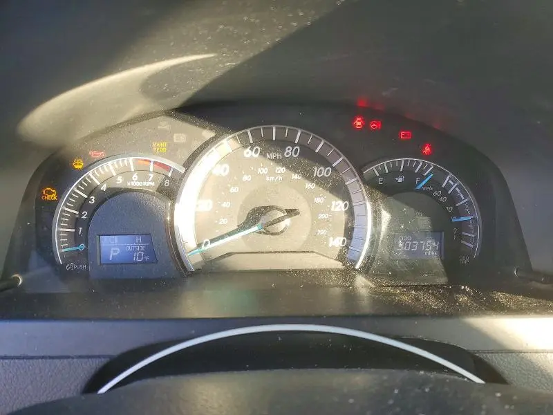 2012 TOYOTA CAMRY BASE  