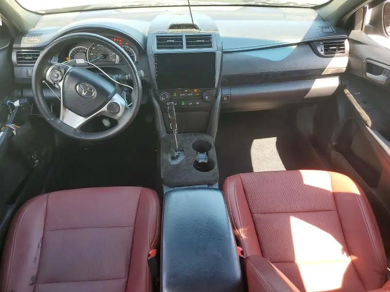 2013 TOYOTA CAMRY SE  
